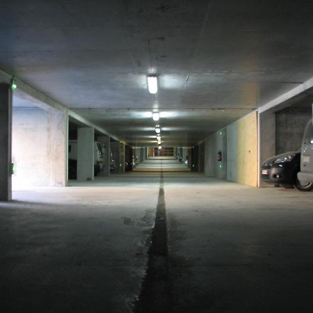Appt Le Hameau Des Rennes 4 Etoiles Pieds Des Pistes Piscine Interieure Exterieure Apartment Vars  Exterior photo